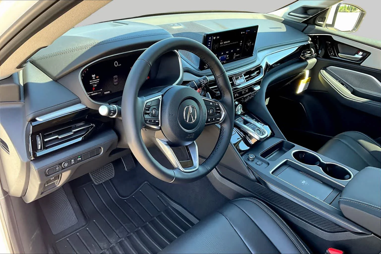 New 2026 Platinum White Pearl Acura w/Technology Package image 8