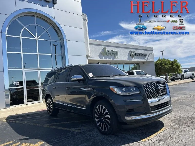 2022 Lincoln Navigator L