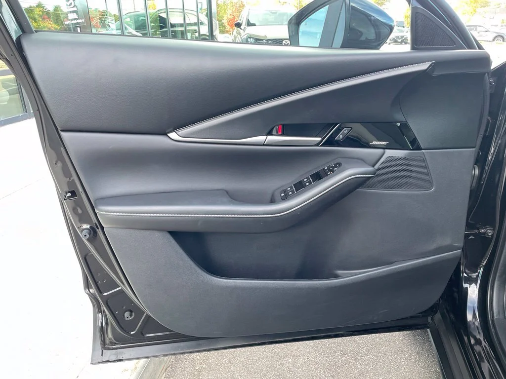 Used 2026 Black Mazda 2.5 Turbo Aire Edition image 9
