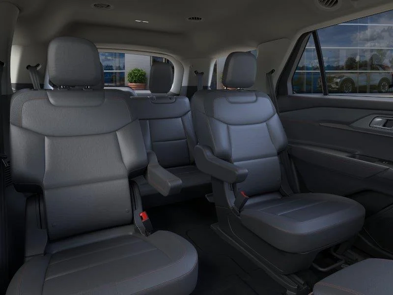 New 2026 Star White Metallic Tri-Coat Ford Active image 11