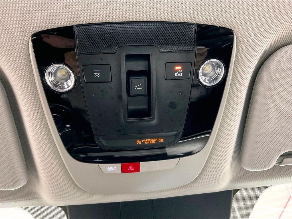 Used 2024 Black Kia X-Line EX image 27