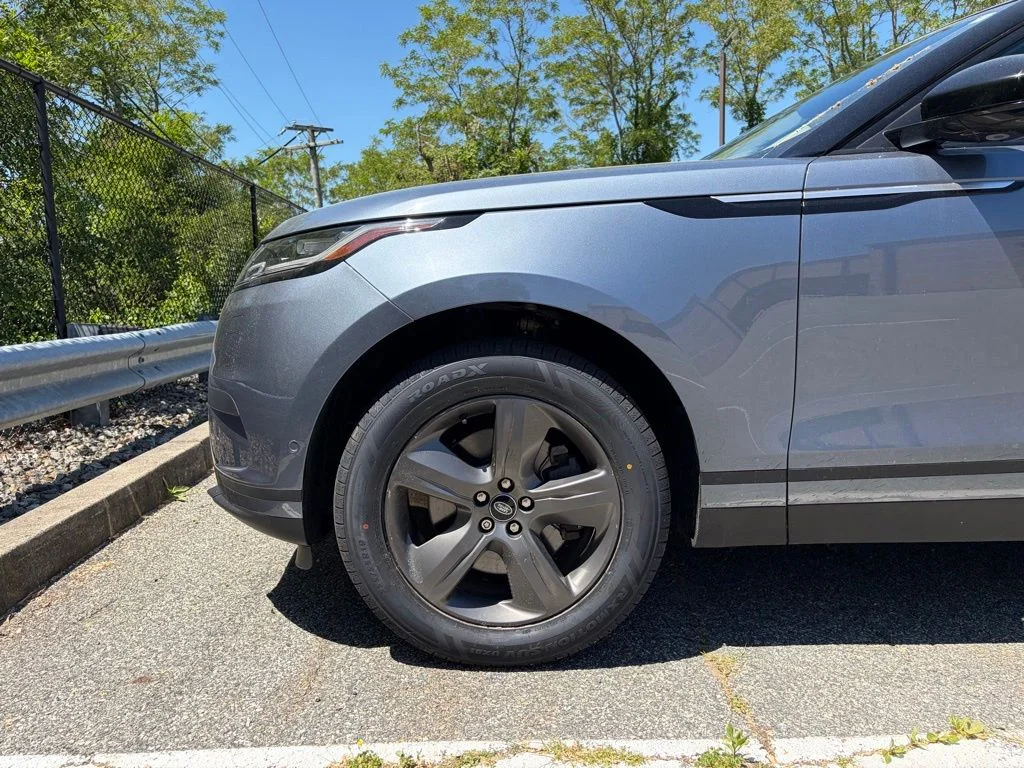 Used 2021 Blue Land Rover S image 9