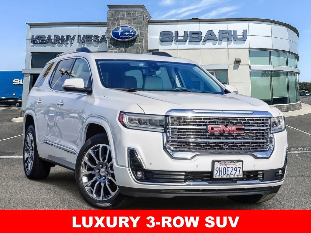 2023 GMC Acadia Denali AWD's photo