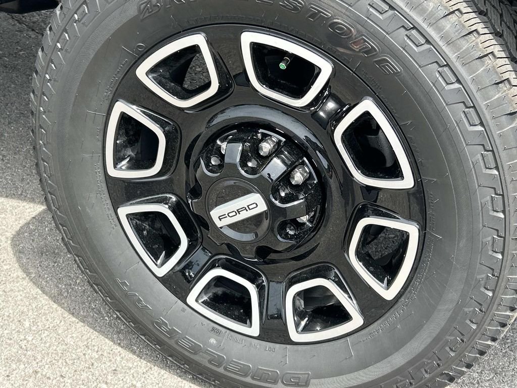 New 2026 Avalanche Ford F-250® Platinum® image 13