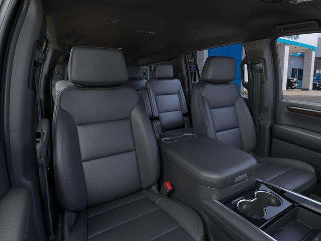 2026 Chevrolet Suburban LT - Photo 17