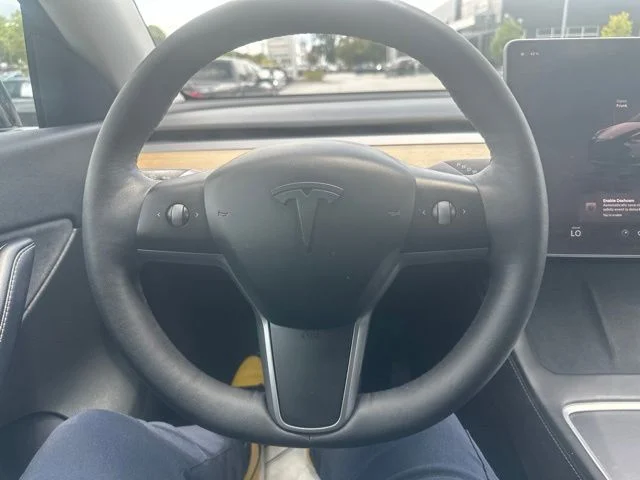Used 2022 Black Tesla Long Range image 17