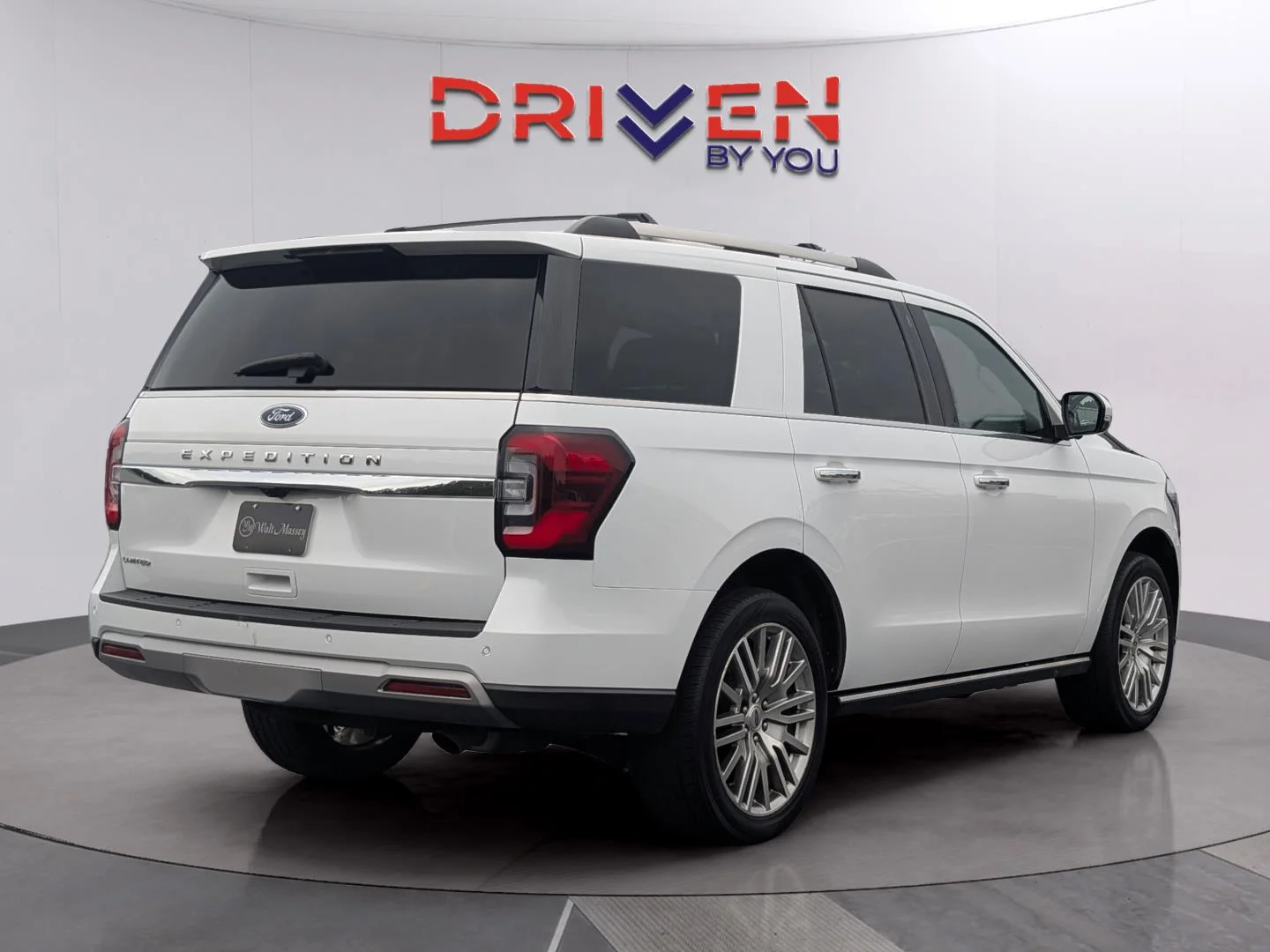 Used 2024 Oxford White Ford Limited image 5
