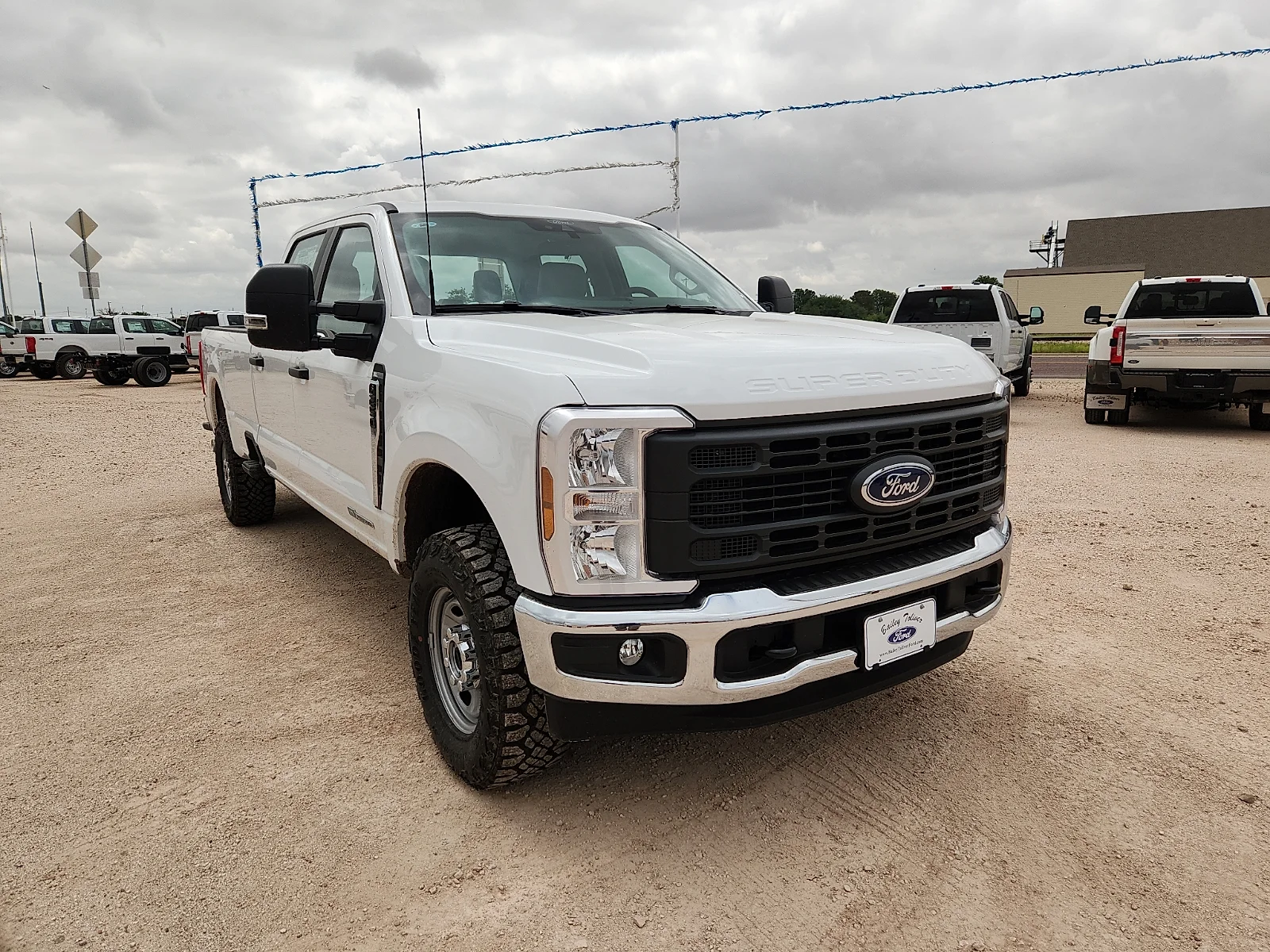 New 2026 Oxford White Ford F-250® XL image 1