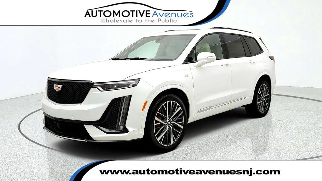 Used 2024 Crystal White Tricoat Cadillac AWD 4dr Sport w/ Super Cruise & Technology Pkg image 1
