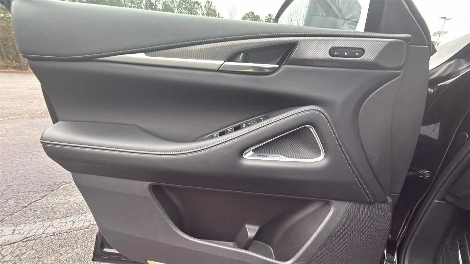 2025 INFINITI QX60 LUXE - Photo 10