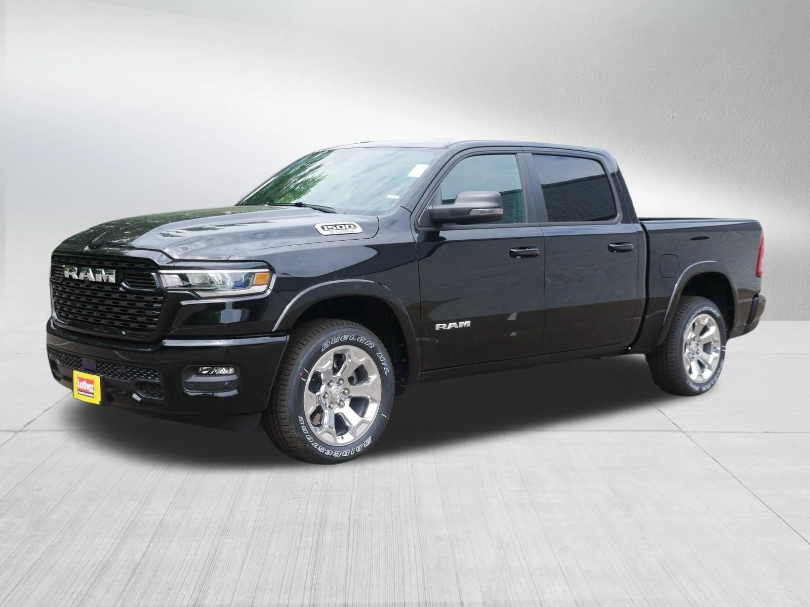 New 2026 Diamond Black Crystal Pearl-Coat Exterior Paint RAM Big Horn image 3