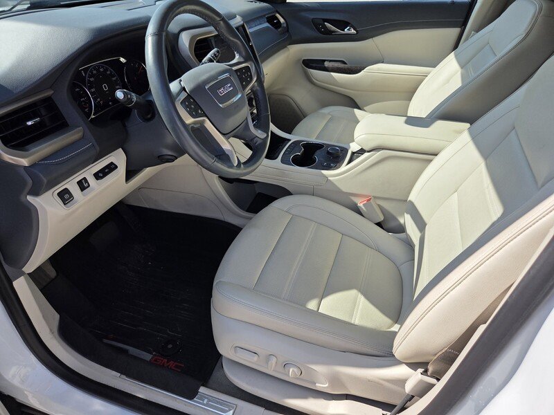 Used 2023 WHITE GMC FWD 4DR DENALI image 7