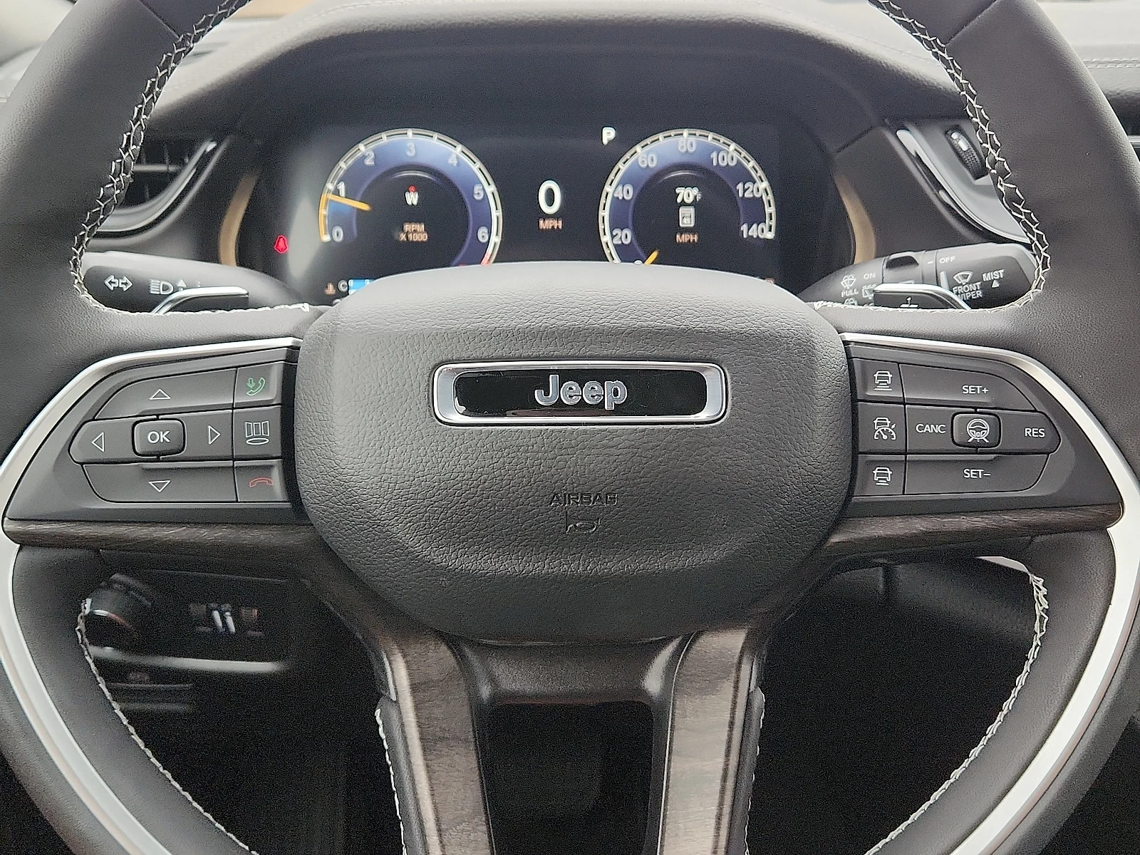 New 2027 PW7 Bright Whit Jeep LAREDO 4X4 image 20