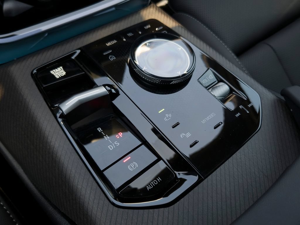 Used 2026 Black Sapphire Metallic BMW 30 xDrive image 10