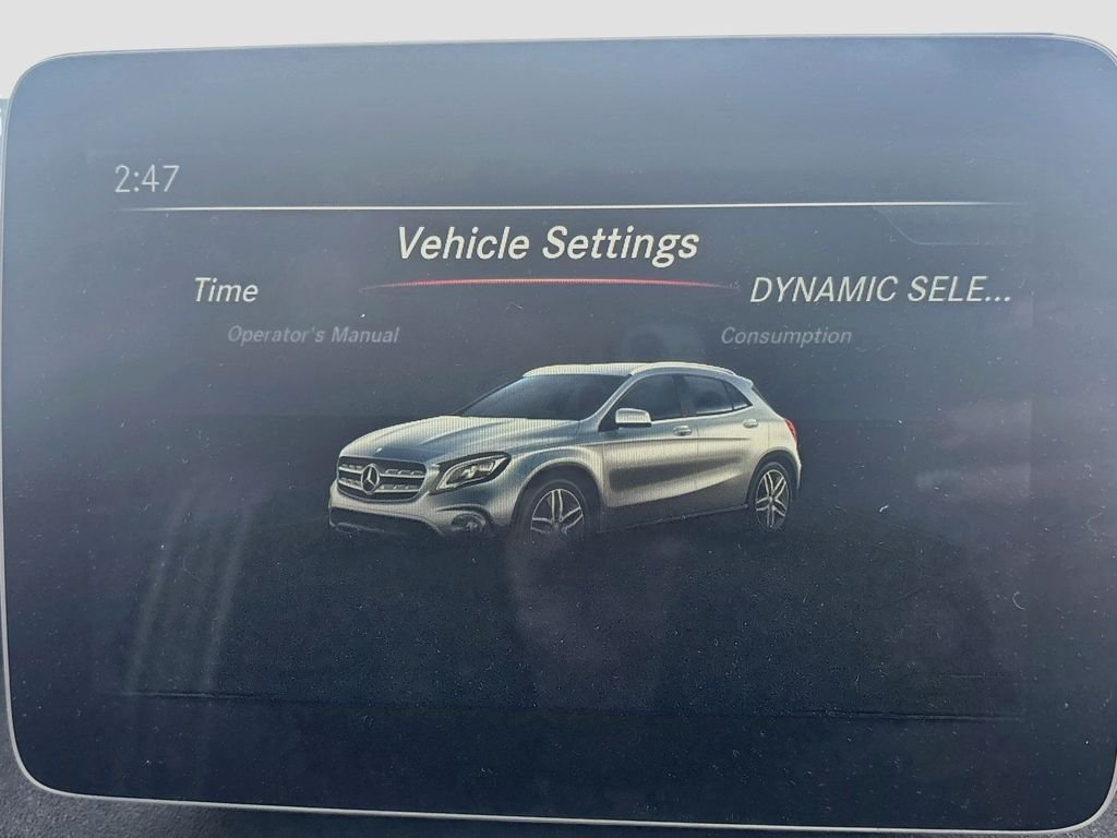 Used 2018  Mercedes-Benz GLA 250 image 29