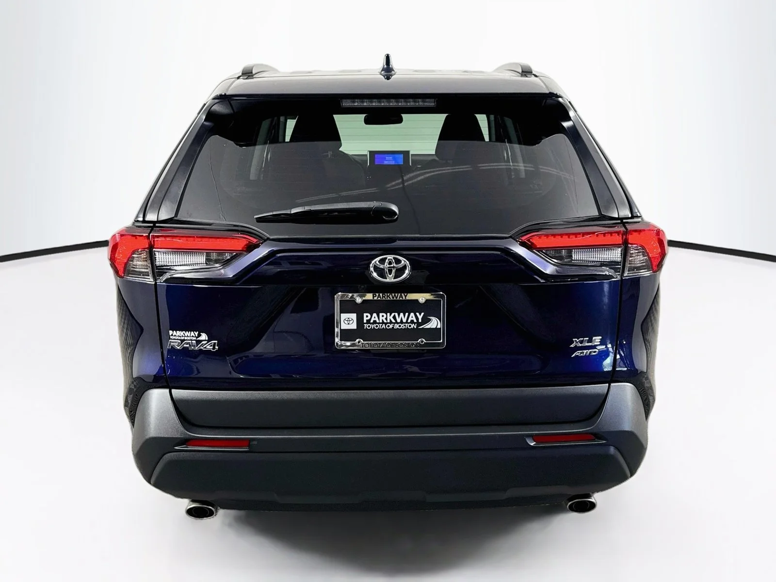 Certified Used 2024  Toyota XLE image 6