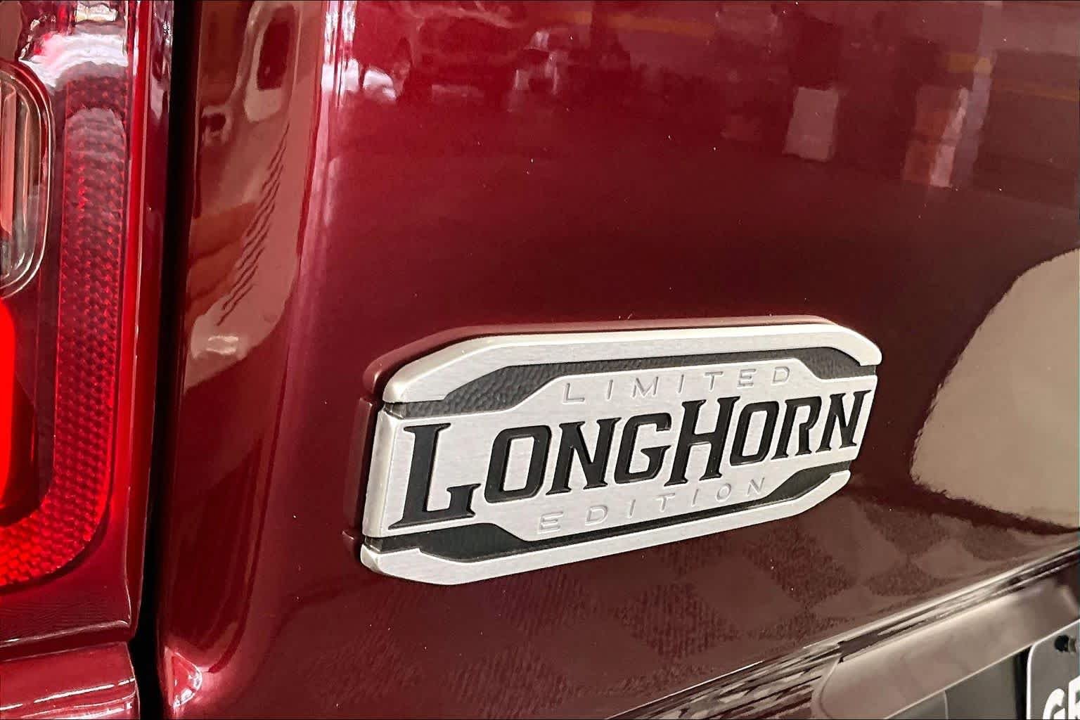Used 2022 Delmonico Red Pearlcoat Ram Longhorn image 10