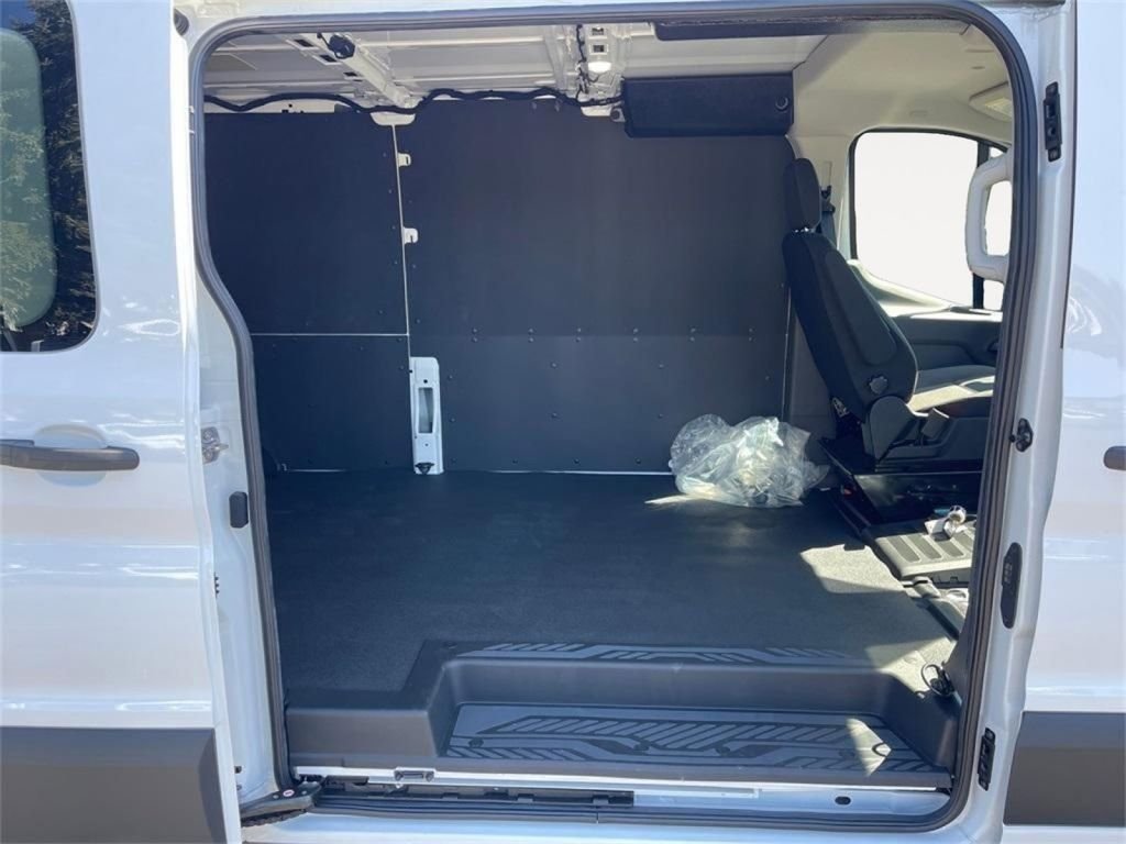 New 2024 Oxford White Ford Cargo Van image 10