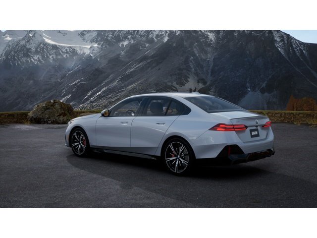 New 2027 Brooklyn Grey Metallic BMW 530i xDrive image 2
