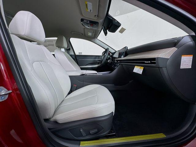 2025 Hyundai Sonata Hybrid SEL - Photo 41