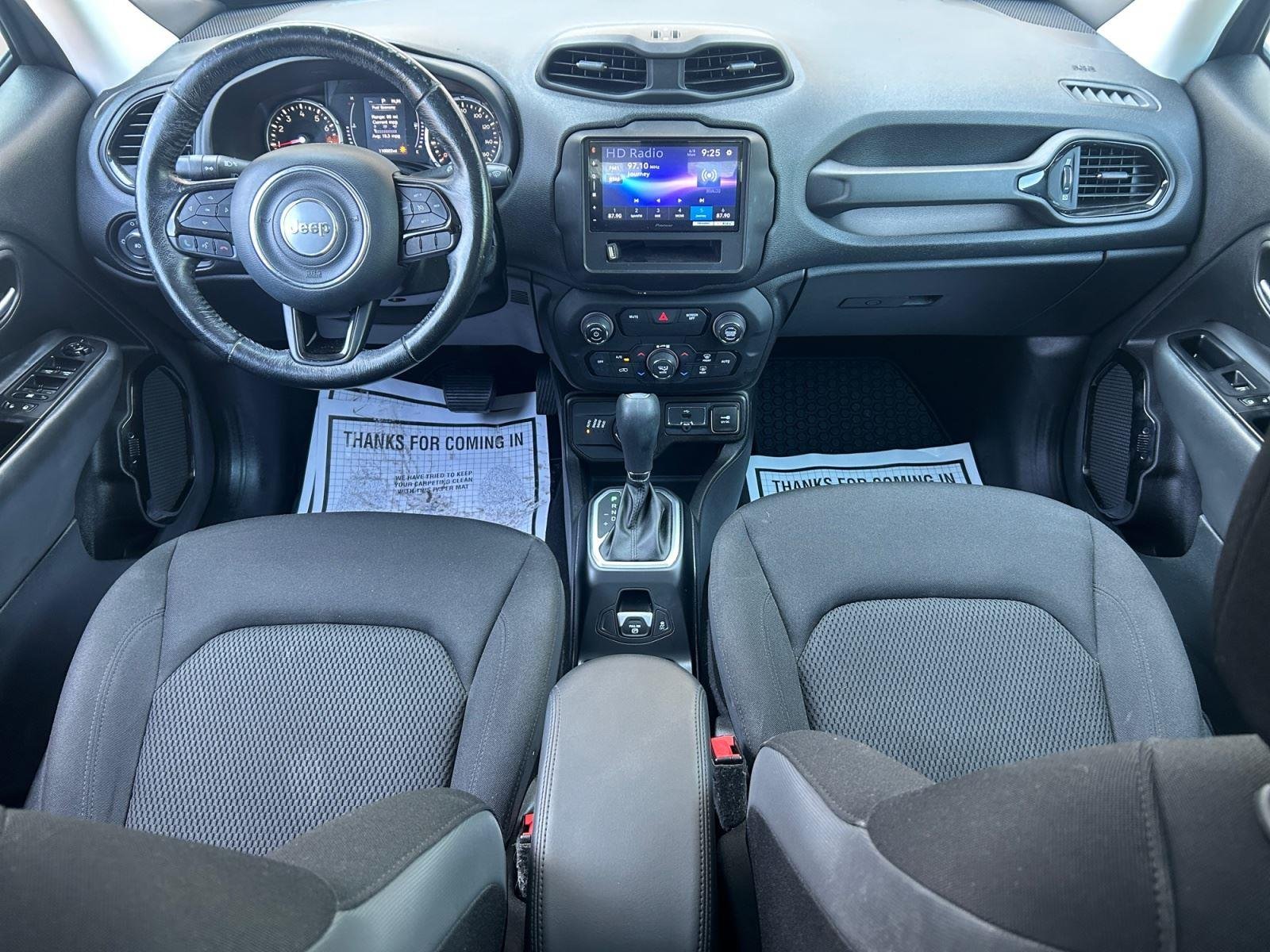 Used 2018  JEEP ALTITUDE image 10