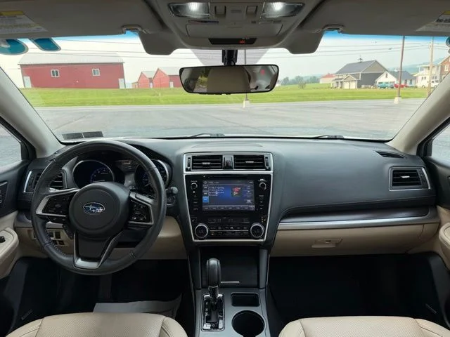 Used 2018 White Subaru 2.5i image 14