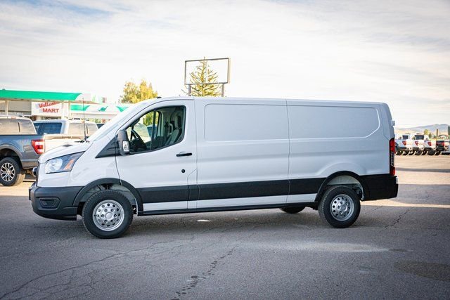 2025 Ford Transit Van Base - Photo 10
