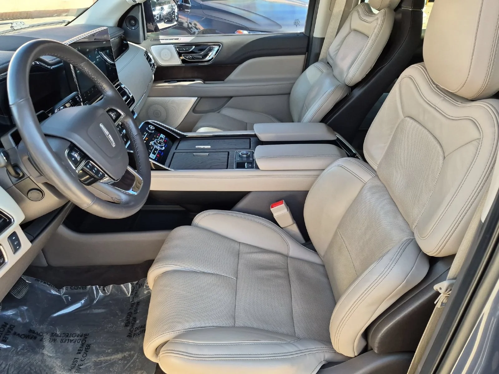 Used 2023 Blue Lincoln Reserve image 21