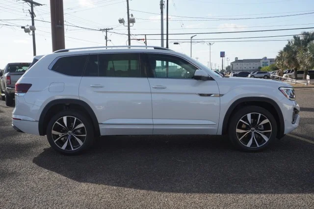 New 2026 Opal White Pearl Volkswagen 2.0T SEL Premium R-Line image 4