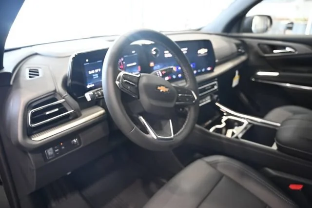 New 2026 Mosaic Black Metallic Chevrolet LT image 20
