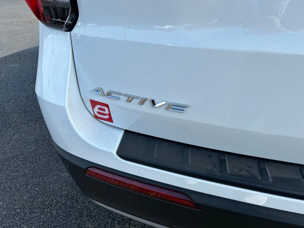 New 2026 Star White Metallic Tri-Coat Ford Active image 46