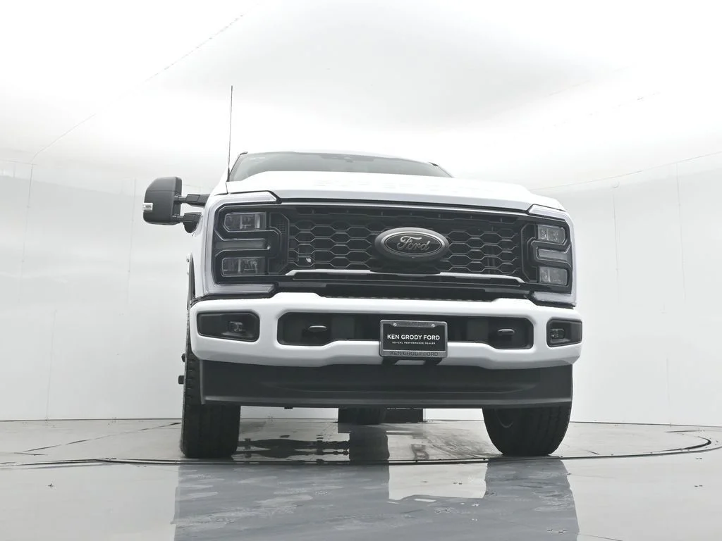 New 2026 White Ford XLT image 71