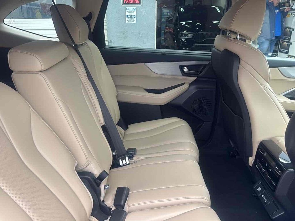 Used 2023 Red Acura Technology image 18