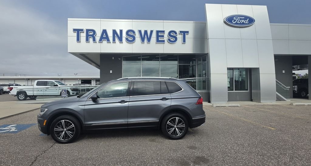 Used 2019 Volkswagen Tiguan SEL with VIN 3VV2B7AX9KM112546 for sale in Scottsbluff, NE