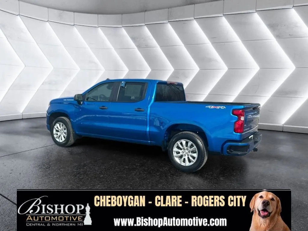 Pre-Owned 2023 Chevrolet Silverado 1500 Custom Crew Cab image 17