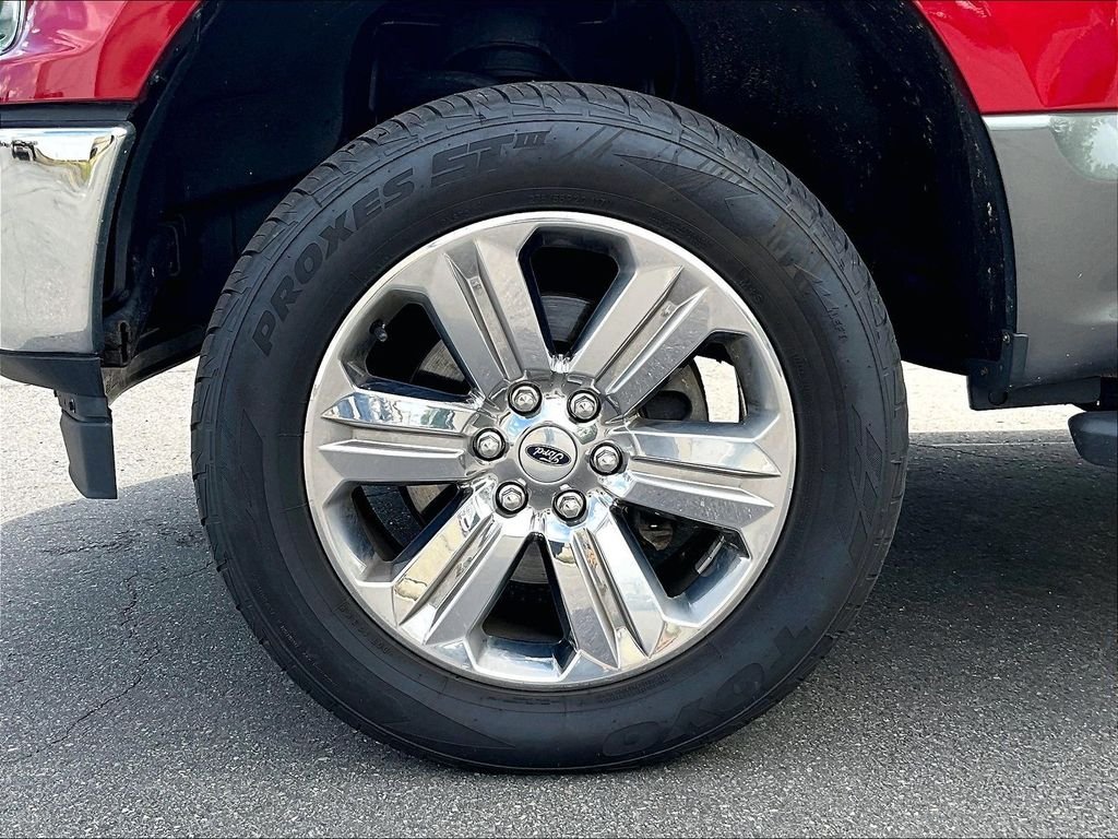 Used 2020 Red Ford XLT image 7