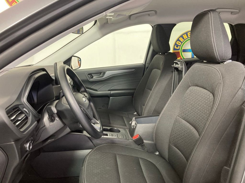 Used 2025 Gray Ford Active image 11
