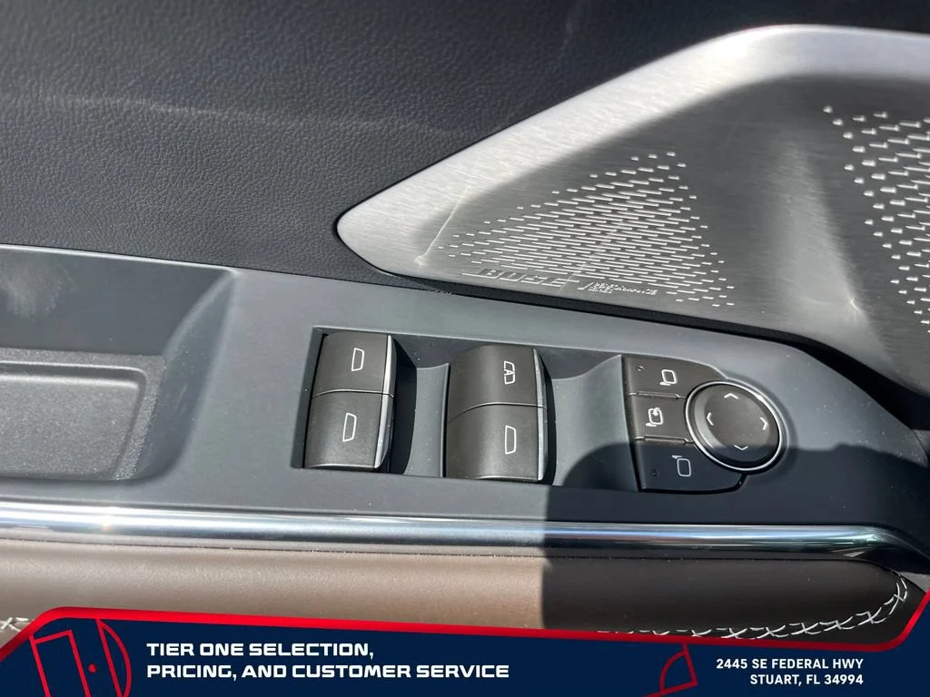 2026 GMC Acadia Denali Ultimate - Photo 13