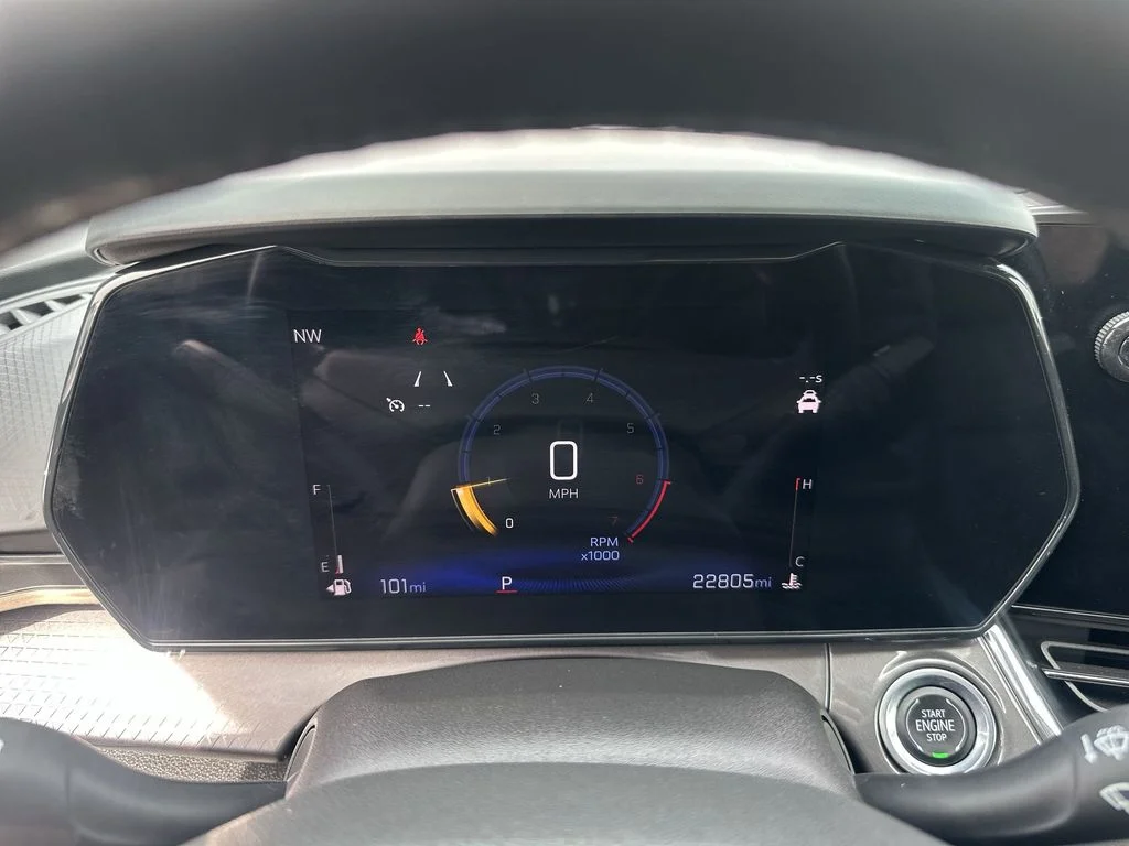 Used 2025 Green Chevrolet ACTIV image 15