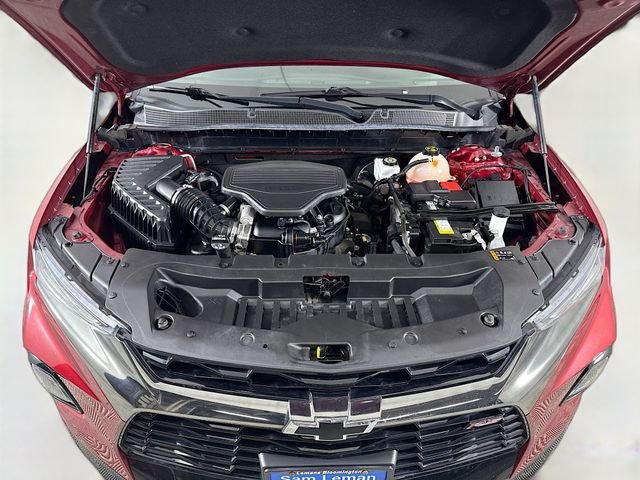 Used 2020 Red Chevrolet RS image 29