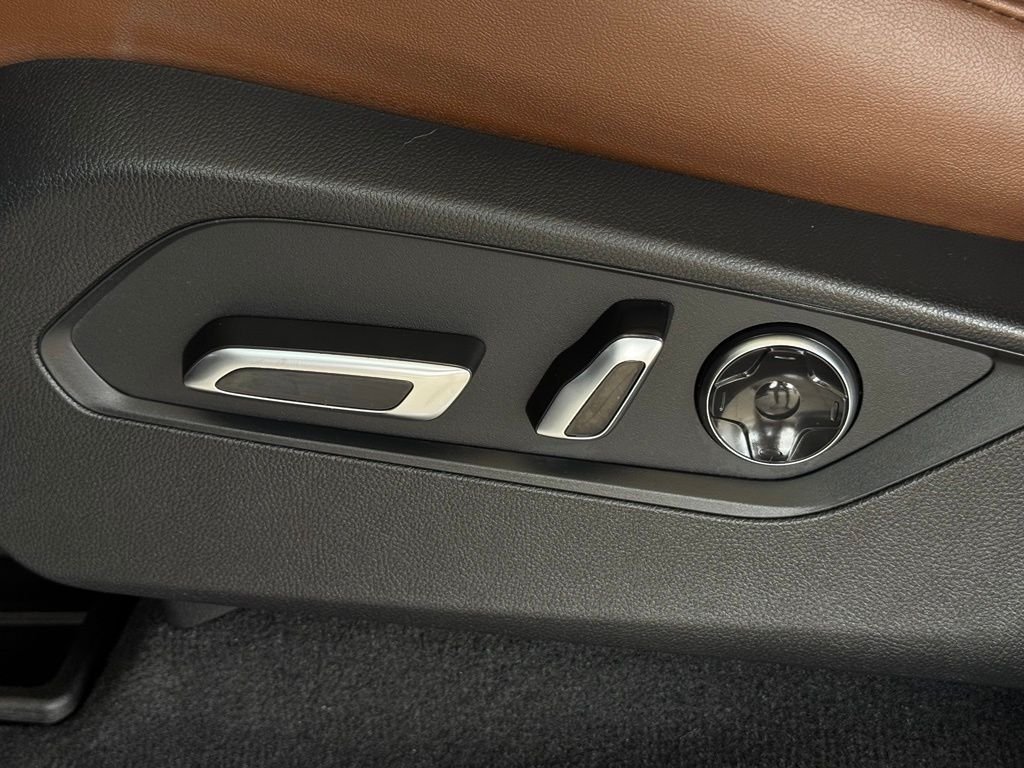Used 2025 Black Acura Technology Package image 35