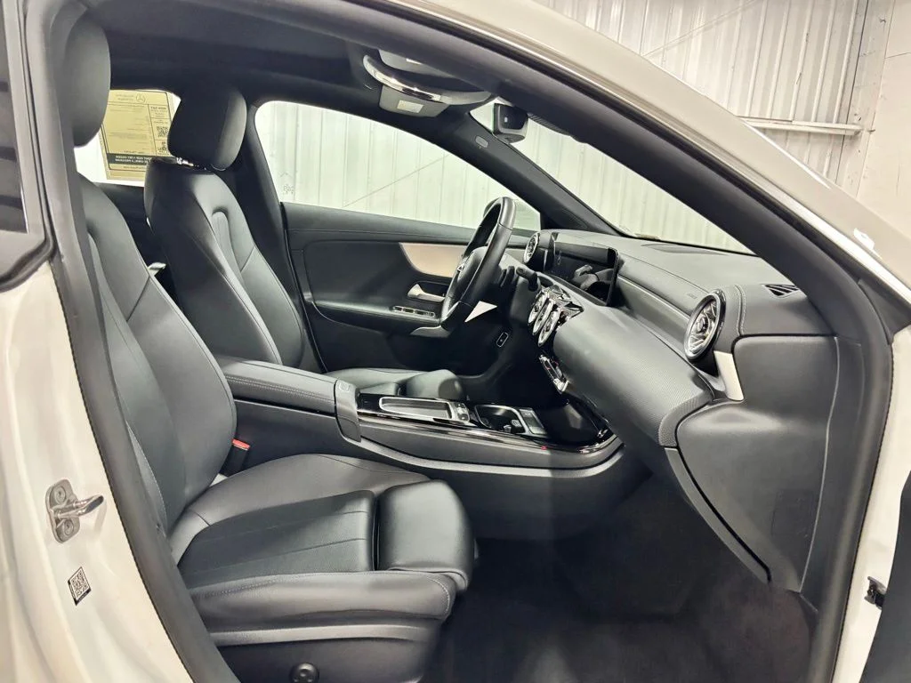 Used 2025 White Mercedes-Benz CLA 250 image 21