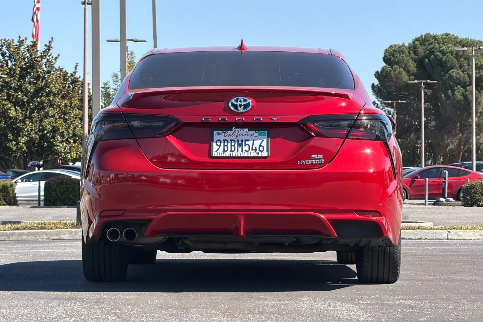 Used 2022 Red Toyota SE image 5