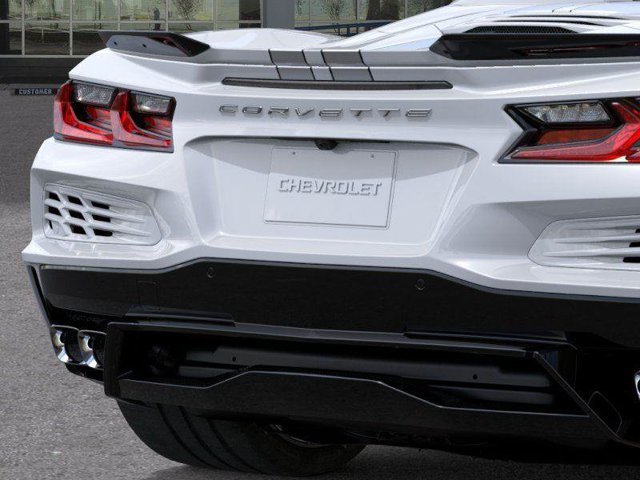 2026 Chevrolet Corvette E-Ray photo 14 of 37