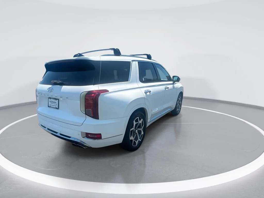 Used 2022 White Hyundai Calligraphy image 9