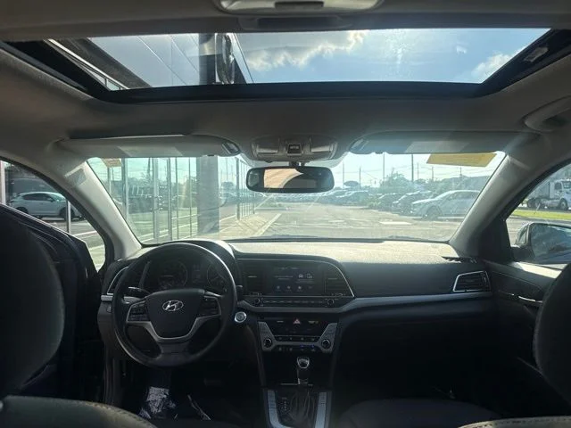 Used 2018 Black Hyundai Value Edition image 9