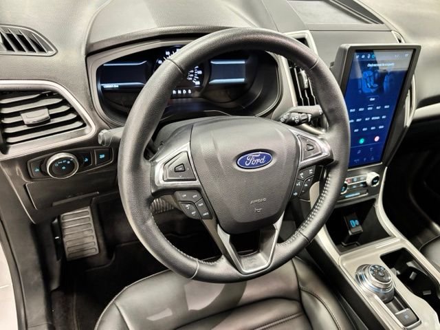 Used 2024 White Ford SEL image 16