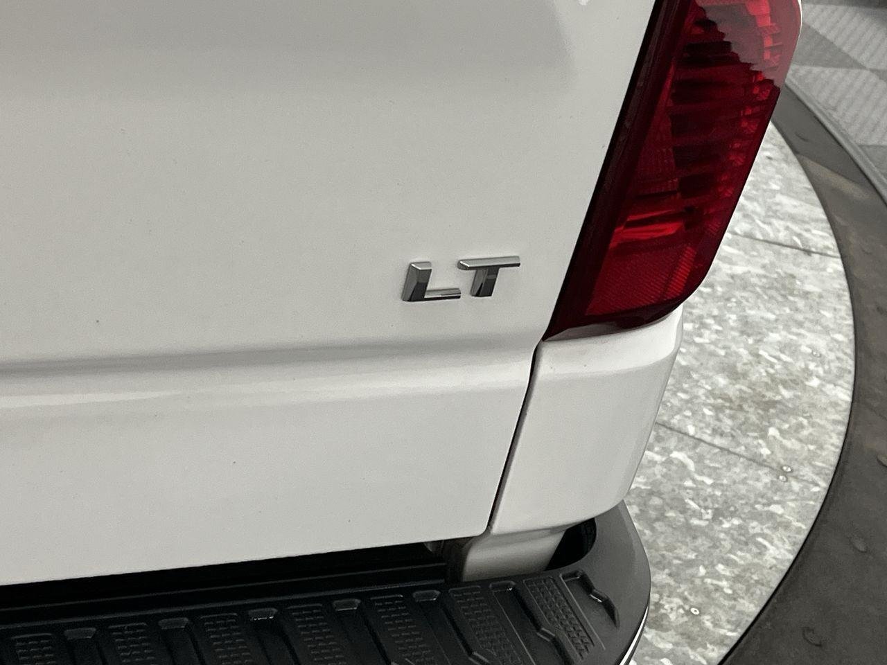 2022 Chevrolet Silverado 1500 LT - Photo 31