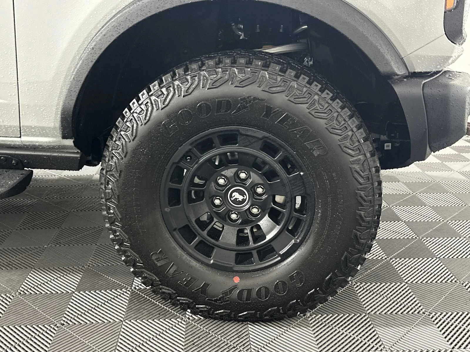 New 2026 Avalanche Gray Ford Big Bend image 15
