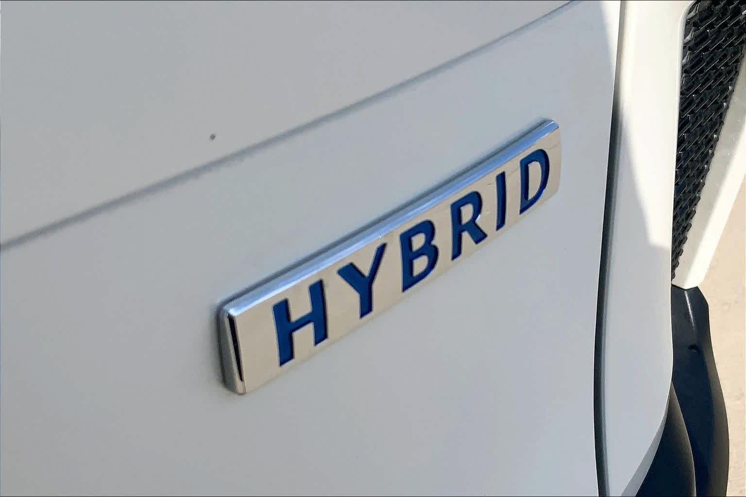 Used 2026 Wind Chill Pearl Mazda Premium Plus image 10